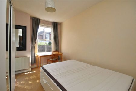 York Road, Guildford, Surrey, GU1 4DE - Photo 3