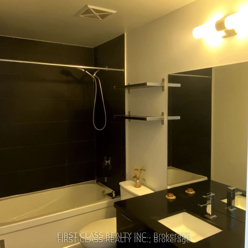 For Lease - 8 Eglinton Avenue Unit# 3404, Toronto, Ontario - Photo 1