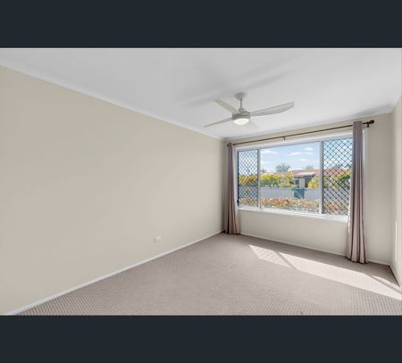 14 Minkara Street, Warana, Qld 4575 - Photo 2