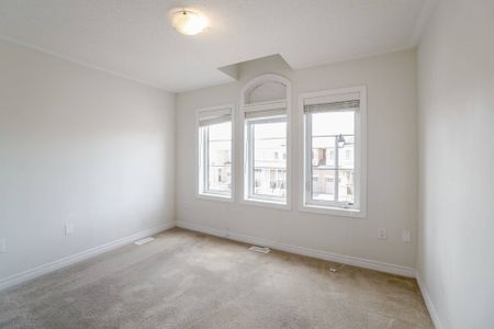 For Lease - 130 Orchardcroft Road, Oakville, Ontario - Photo 5