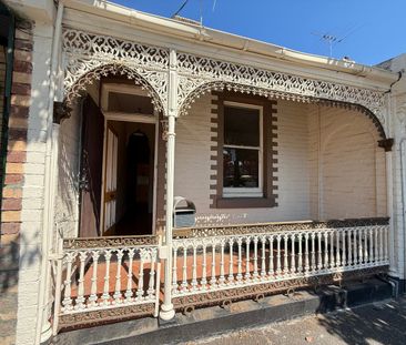 Affordable 2-Bedroom Home in Prime North Melbourne Location - Photo 5