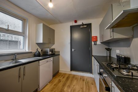 Your Next Home in Croydon 2 - Photo 2