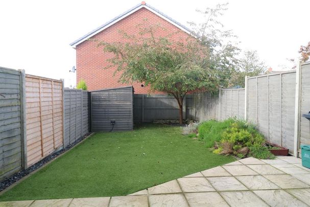 2 bedroom semi-detached house to rent - Photo 1