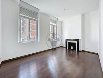 Location Appartement 3 pièces 80 m2 à Saint-Quentin - Photo 4