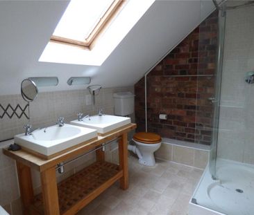 4 bedroom detached house to rent - Photo 5