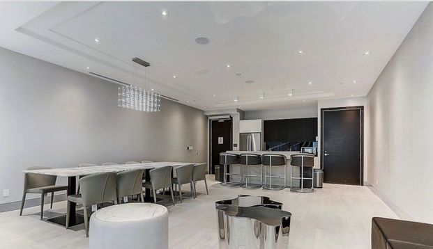 For Lease - 398 Highway 7 East N/A Unit# 1111, Richmond Hill, Ontario - Photo 1