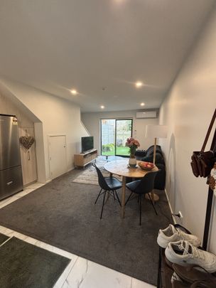 10/14 Nova Pl - Photo 1