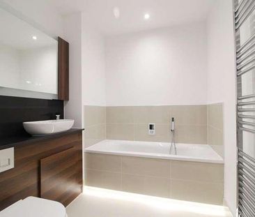 Riverside View, Berkeley Avenue, Reading, RG1 - Photo 2