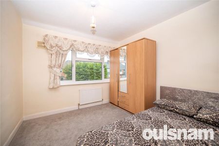 3 bedroom semi-detached house to rent - Photo 4