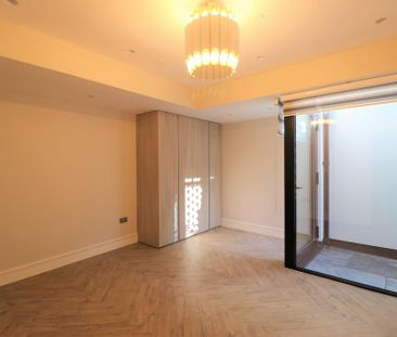 2 bedroom semi-detached house to rent - Photo 3