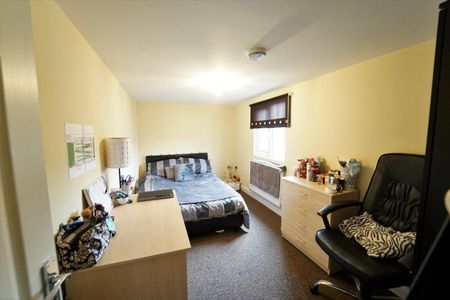 31 Shelton Street, NG3 1DP, NOTTINGHAM - Photo 3