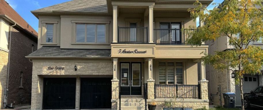 For Lease - 7 Avatar Crescent, Brampton, Ontario - Photo 1