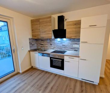 Erstbezug: Hochwertige 2-Zimmer-Wohnung mit großem Balkon - Foto 1