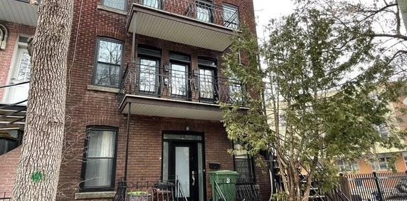 HOMA 3 1/2 complètement rénové à neuf! - Photo 2