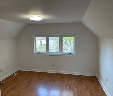 For Lease - 47 East Avenue, Hamilton, Ontario - Photo 2