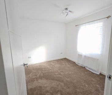 2 bed terraced house to rent in NE12 - Photo 5