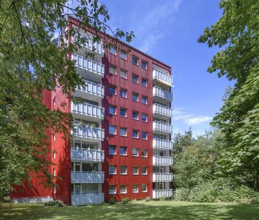 2,5-Raumwohnung mit Balkon in grüner Umgebung - Photo 1