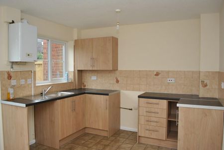 2 bedroom terraced house to rent - Photo 5