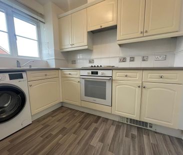 2 bedroom apartment to rent - Photo 3