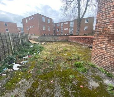 5 bedroom private hall to rent - Photo 6