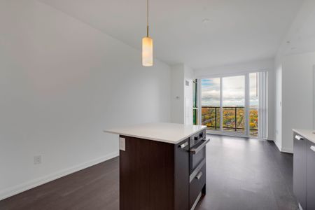 For Lease - 11 Bogert Avenue Unit# 2705, Toronto, Ontario - Photo 2