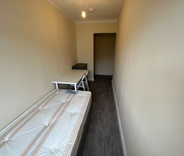 Room in a Shared House, Tokyngton Avenue, HA9 - Photo 2