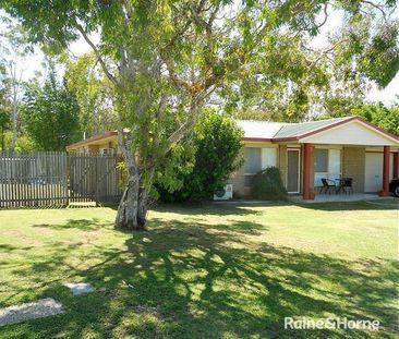 LOW SET FULLY FENCED FAMILY BRICK HOME - Photo 6