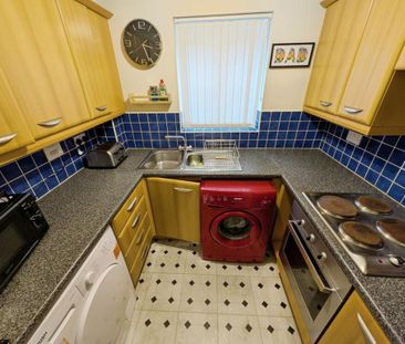 2 bedroom apartment to rent - Photo 5