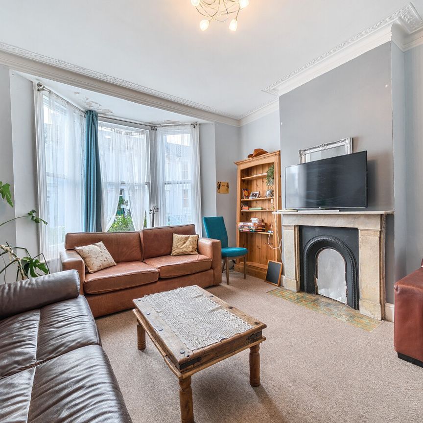 5 bedroom terraced house to rent - Photo 1