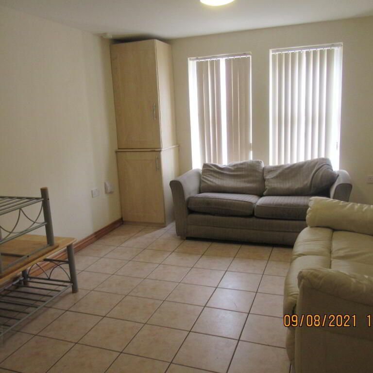 Unit 4, 50-52 Cromwell Road, Belfast, BT7 1NE - Photo 1