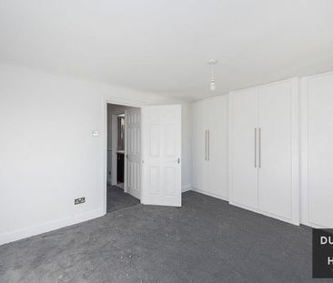 Wroths Path, Loughton, IG10 - Photo 3