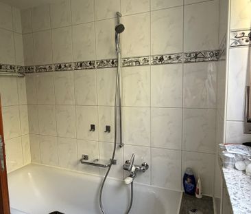Helle und gemütliche 3.5-Zimmer-Wohnung in Breitenbach - Photo 5