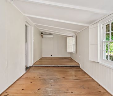 Updated 1870s Villa in Stirling - Photo 3