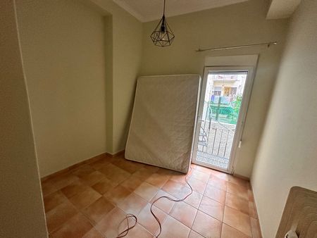 Studio/Γκαρσονιέρα για ενοικίαση Κέντρο (Καλλιθέα) - Photo 3