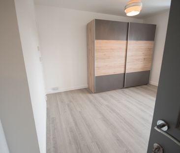 5 Bed End Terrace, Whittington Road, BS16 - Photo 4