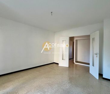 TOULON OUEST, dans une charmante résidence, T3 avec magnifiq - Photo 5