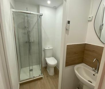 A LOUER LOCAL PROFESSIONNEL LYS LEZ LANNOY - Photo 2