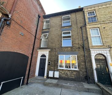 St. Georges Road, Great Yarmouth - Photo 1