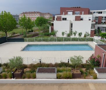 Location Appartement 3 pièces 68m² DRAGUIGNAN 83300 - Photo 5