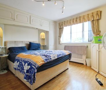 4 bedroom house to rent - Photo 3