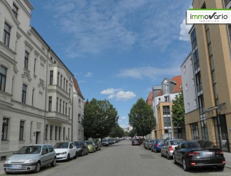 Schicke Dachgeschosswohnung mit Terrasse & Aufzug in bester Stadtfeld-Ost-Lage! - Foto 5