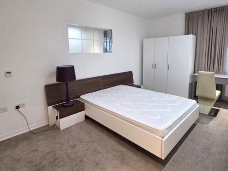 1 bedroom flat to rent - Photo 3
