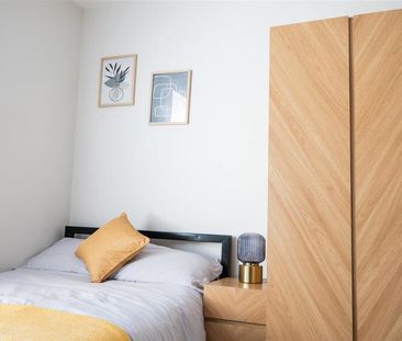 1 bedroom in a house share to rent - Photo 2