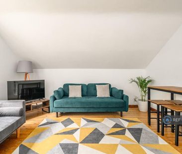 2 bedroom end of terrace house to rent - Photo 1