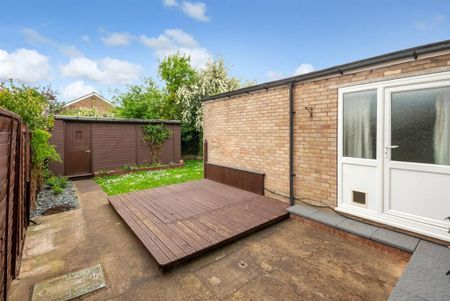 3 bedroom detached house to rent - Photo 2