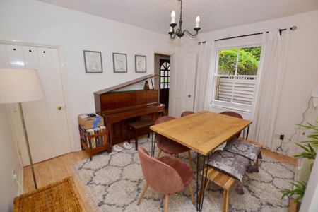 2 bedroom semi-detached house to rent - Photo 3