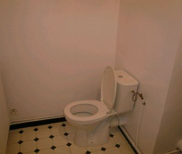 Location Appartement 1 pièce 36m² JARNAC 16200 - Photo 4