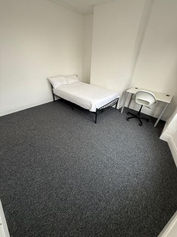 2 bedroom house share to rent - Photo 5