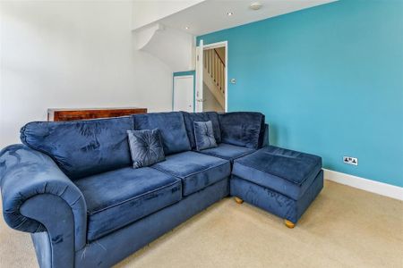 2 bedroom property to rent - Photo 3
