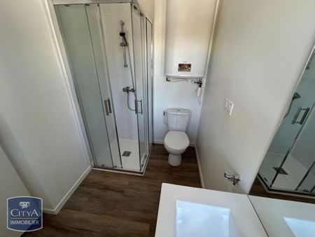 Location Appartement 2 pièces 31m² ALENCON 61000 - Photo 2
